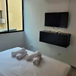 Apto en EL Cabrero, Edificio Manzanillo del Mar