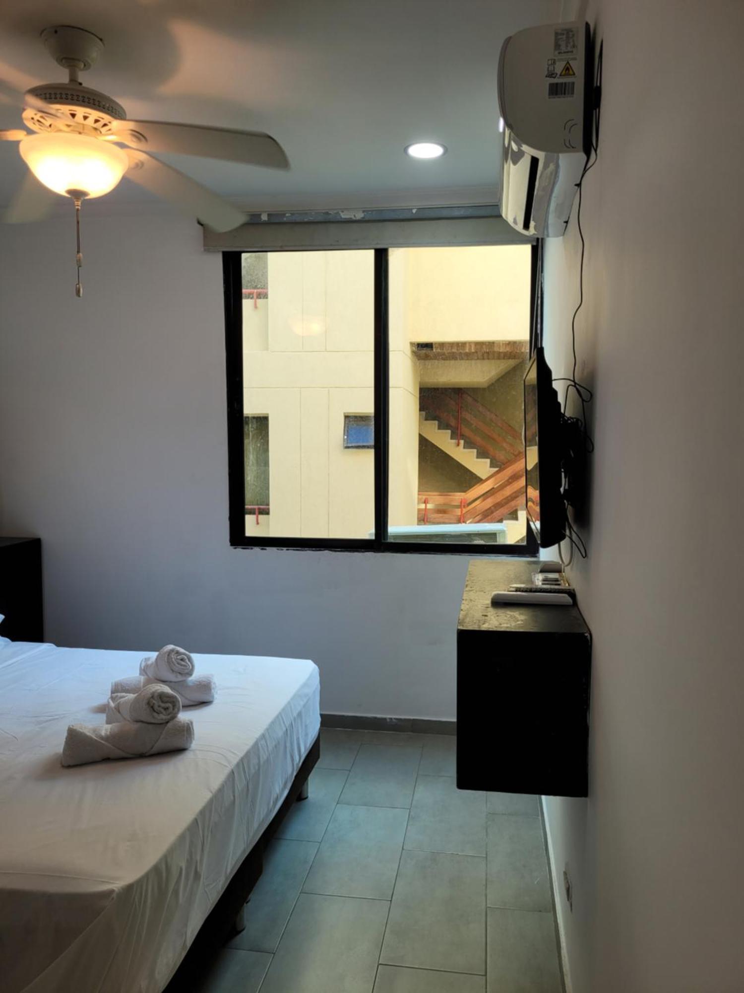 Apartamento Apto En El Cabrero, Edificio Manzanillo Del Mar